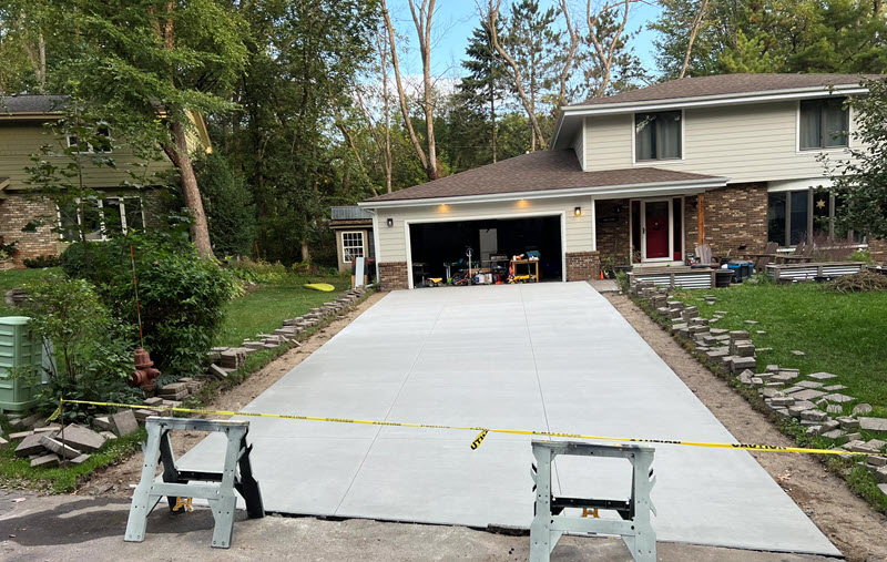 Concrete driveway in Plymouth MN by Creative Concrete Inc Concrete driveway in Plymouth MN by Creative Concrete Inc